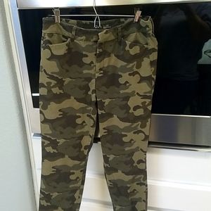 Skinny Stretch Pants